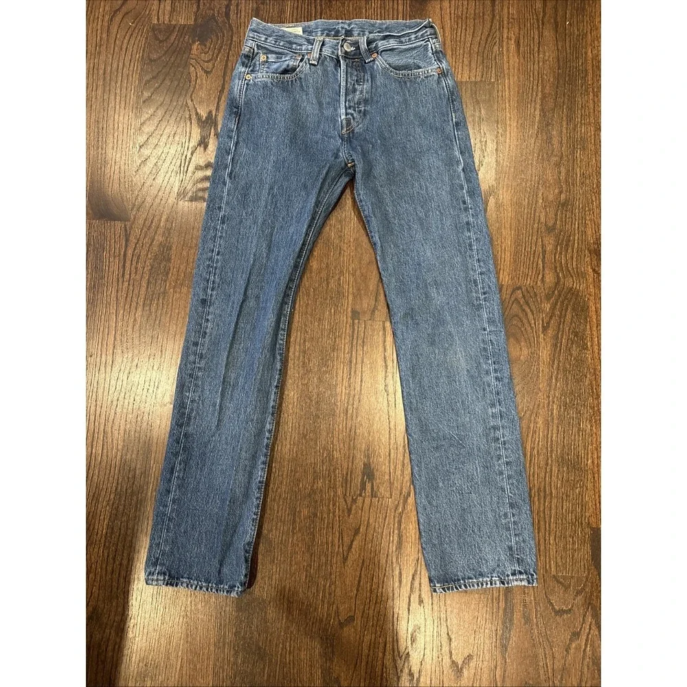 Levi's 501 W28 L32 Button Fly Leather‎ Patch Jeans Actual Inseam 30.5